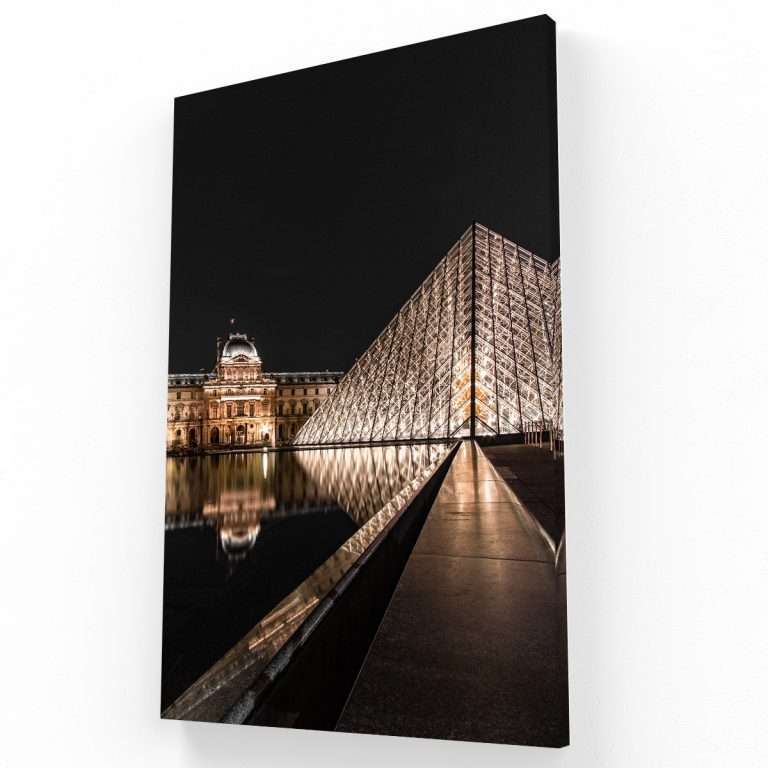 Louvre de Noche