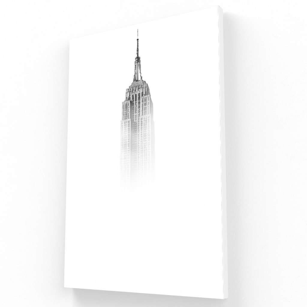 Empire State entre la niebla