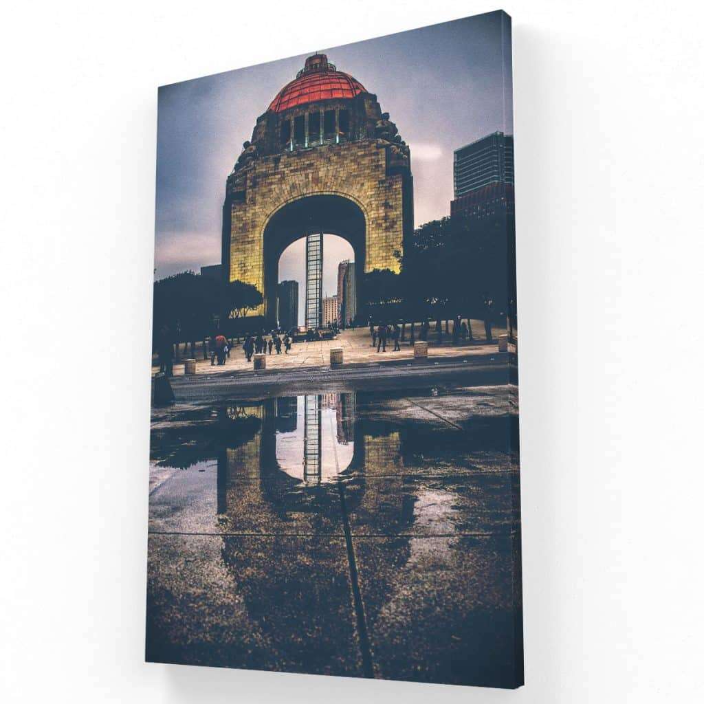 Monumento a la Revolución