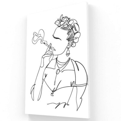 Frida Fumando