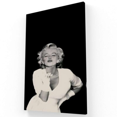 Monroe Black & White