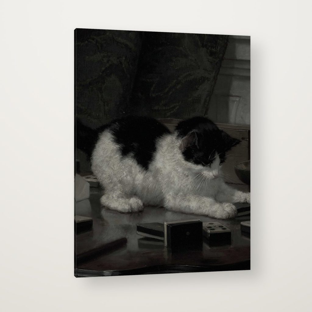 Gato en la Mesa en canvas con canto en espejo