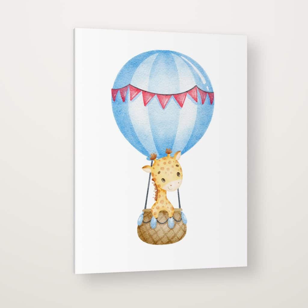 Jirafa en Globo en canvas con canto en espejo