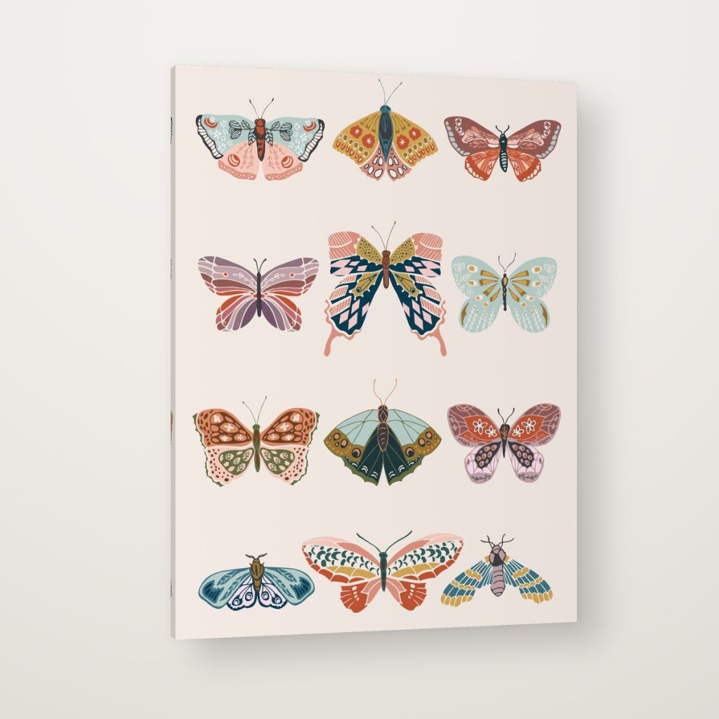 Mariposas y Polillas en canvas con canto en espejo