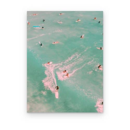 Surfistas en Verde Agua